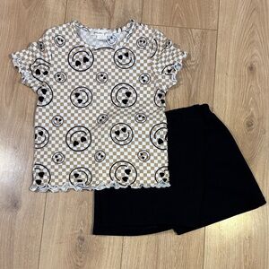 🩷 Smiley Face Top and Black Skort Set 🩷